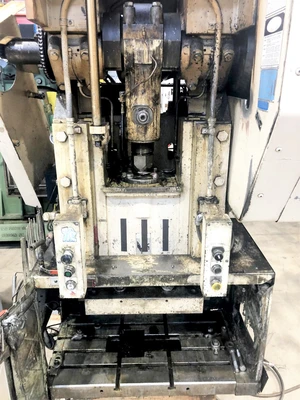 USED 1998 BLISS BLISS C-70 PRESS