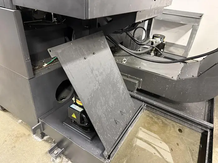(2) 2022 & 2018 HYUNDIA WIA MDL LV800R CNC TURRET LATHE