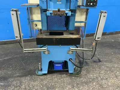Used WASINO ENGINEERING PUX45AD Straight Side Presses Ohio US | HGR 24 #1326223