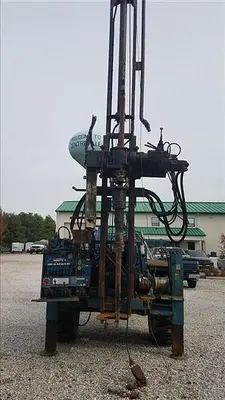 Used 1990 MOBILE B53 AUGER DRILL RIG Drill Rigs California US | East West Machinery & Drilling #1415836