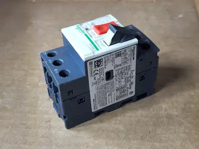 USED SCHNEIDER ELECTRIC GV2ME14