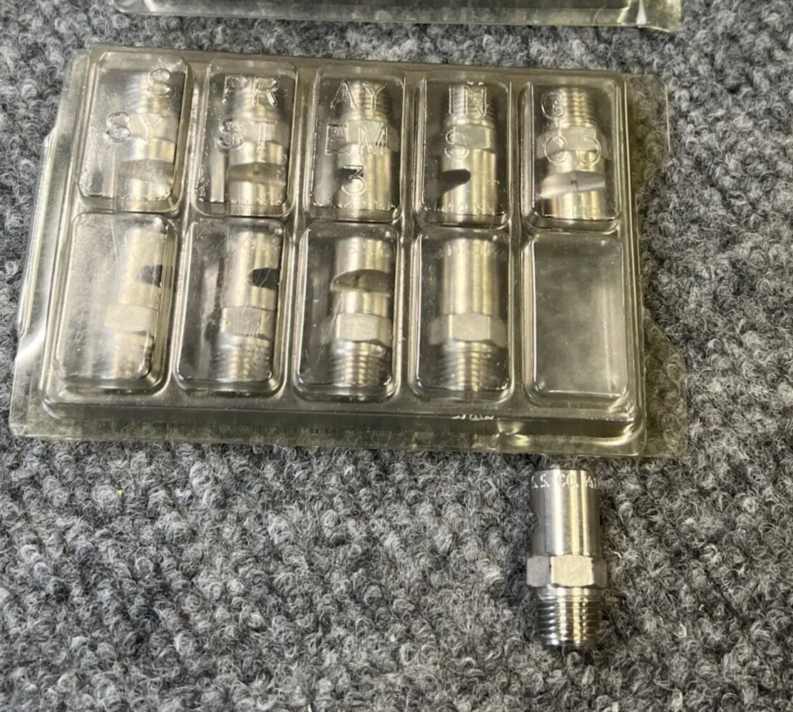 New | in-Stock Spraying System 1/8K 316SS 2 Valves/Fittings California US | Davliegogo LLC #1710208