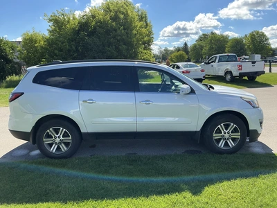 USED 2017 CHEVROLET TRAVERSE