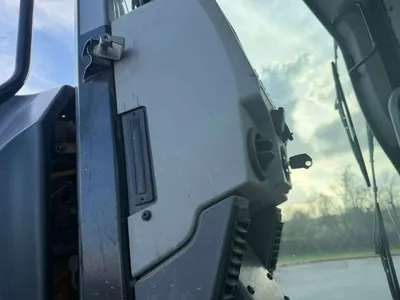 2015 Caterpillar 140M3
