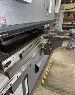 USED 2016 BYSTRONIC XACT SMART 160/3100 PRESS BRAKE, 10' X 160 TON CAPACITY