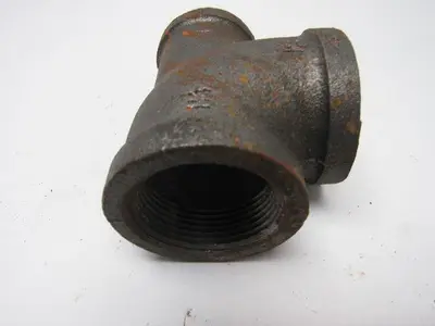 Anvil International 1-1/4" X 1-1/4"X 1" Reducing Tee Black Pipe Lot OF 4