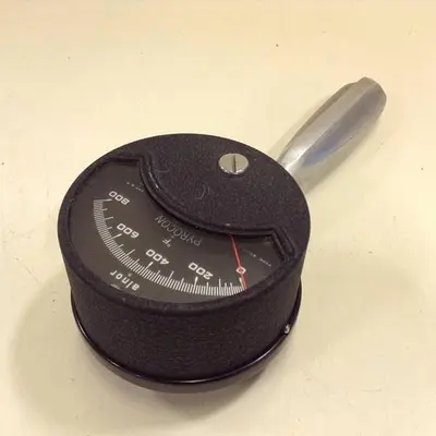 USED ALNOR 4000 A