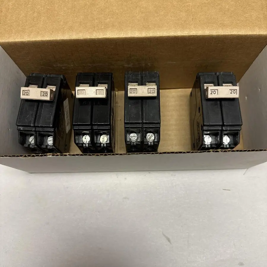Used CUTLER-HAMMER CH220 Miscellaneous Equipment (Electrical & Power) Ohio US | Surplus Asset Holdings #1243515