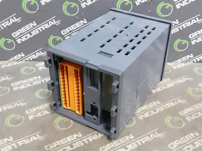 Endress Hauser CLM223-ID8005 Conductivity Transmitter 0-2000 mS/cm New