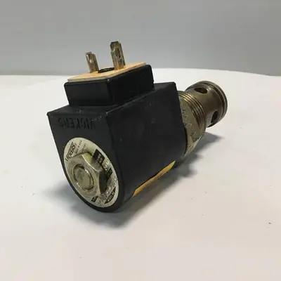 USED VICKERS SV116C024DG