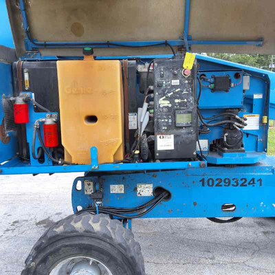 USED 2014 Genie S-40