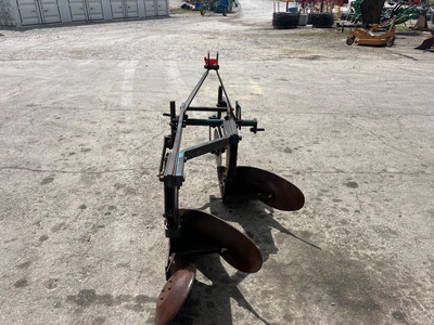 FORD 101 2 BOTTOM PLOW Plow | County Equipment Company LLC (3)