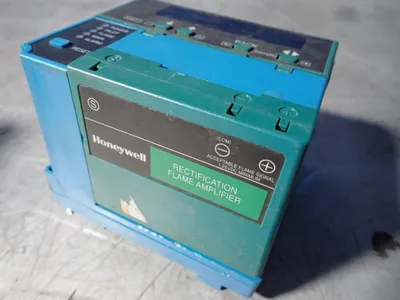 USED HONEYWELL RM7890B1014