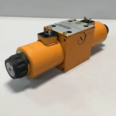 USED MANNESMANN REXROTH 4WE10J31CG24N9Z4