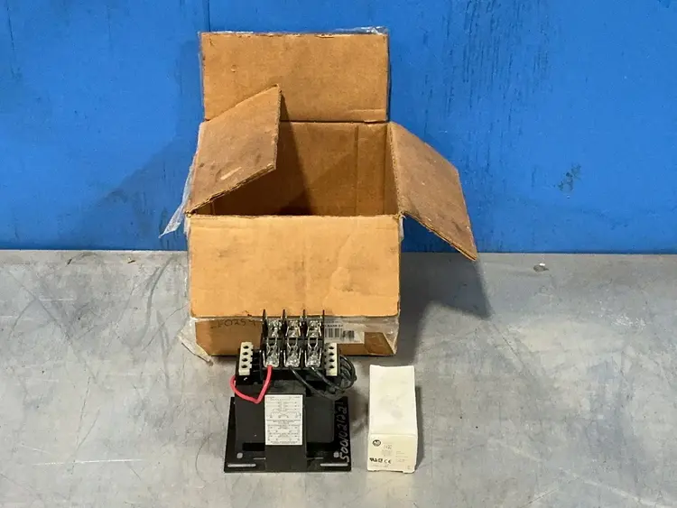 Used ALLENBRADLEY 1497DBASX3N Transformers Ohio US | HGR 24 #1251112