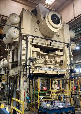 1963 DANLY D4-800-500-156-102 Straight Side Presses | CNC Pro Equipment (8)