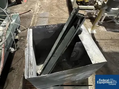 Unknown Dust Collector, (4) Cartridge