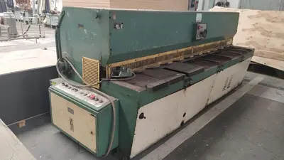 Used 1987 DIGEP DLB-4/3050 Sheet Metal Shears CZ | Amaron s.r.o. #1341329