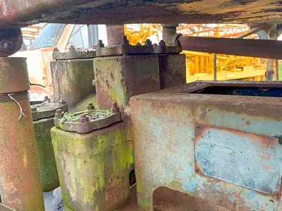 Used FAILING L-100-CA 4-1/2" X 5" DUPLEX-PISTON MUD PUMP Piston Pumps Pennsylvania US | East West Machinery & Drilling #1417811