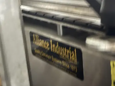 USED 2018 ALLIANCE INDUSTRIAL BOTTLE TRACK CONVEYOR SYSTEM