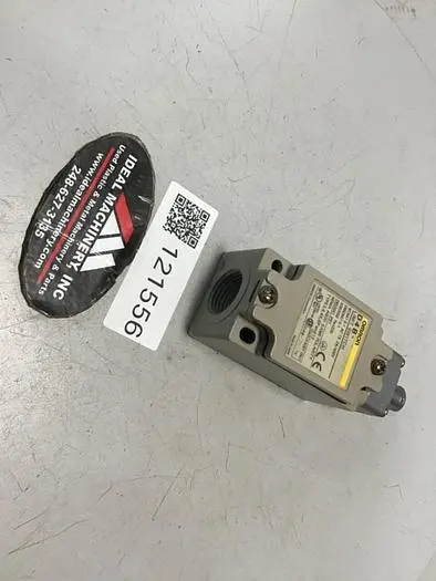 Used OMRON D4B-2171N Relays & Switches Michigan US | Ideal Machinery #584817