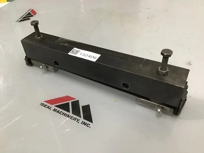 Used CINCINNATI MILACRON 5040389 Injection Molding Parts Michigan US | Ideal Machinery #605001