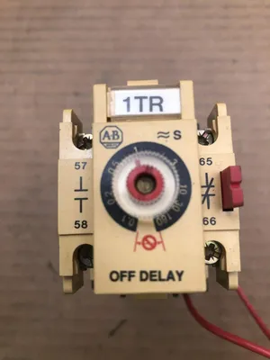 Allen-Bradley 700-F220A1 Series B Control Relay 10A 660V w/ 196-FTB Ser. B Timer