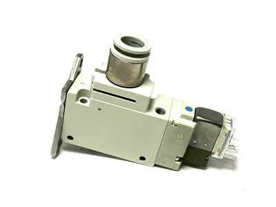USED SMC SOLENOID VALVE 3 PORT 2 POSITION