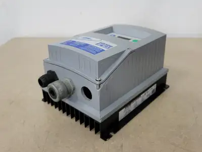 USED LENZE AC TECH ESV751N04TXE