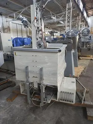 USED WOLF MASTERTECH MODEL VPP250KVM10 SQUARE BAG COFFEE POUCHER WOLF MASTERTECH MODEL VPP250KVM10 SQUARE BAG COFFEE POUCHER