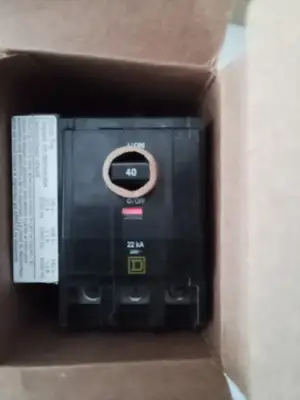 Used Square D QOB340VH1021 Circuit Breakers US | Infinity wholesale & Supply LLC #1305602