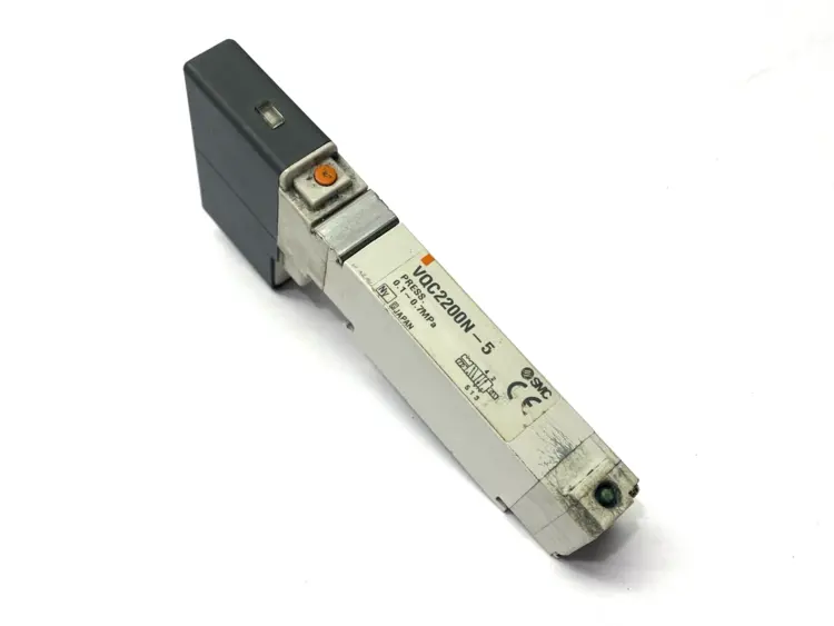 Used SMC PNEUMATIC SOLENOID VALVE 5-PORT Solenoid Valves | Maverick Industrial Sales #1106314