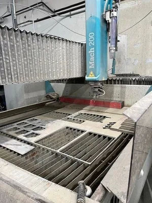 2019 FLOW MACH 200 1313 PIVOT WATER JET CUTTING, CNC | Machinery Network (2)