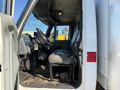 Used 2004 INTERNATIONAL 4300 SBA 4X2 24' BOX TRUCK Box trucks Ohio US | Miedema Asset Management Group #1709395