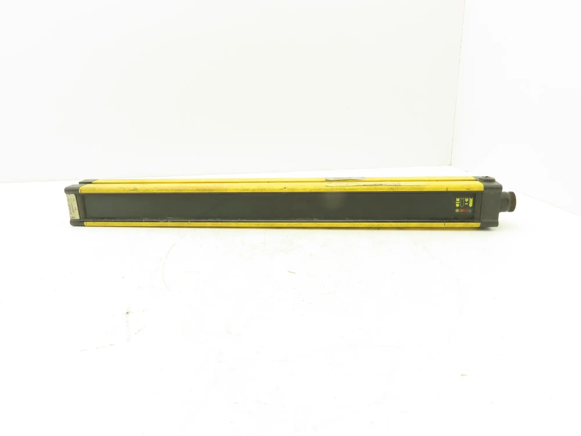 Allen Bradley 440L-R4D0450-N Light Curtain Receiver Guardmaster POC-30