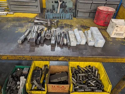 Used _UNKNOWN_ _UNKNOWN_ Work Benches Texas US | IRS Auction #1320821