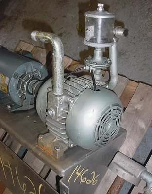 USED GAST VACUUM PUMP 65 V 2A GAST PUMP