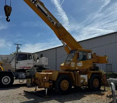 Used 1980 P & H OMEGA 15 Rough Terrain Cranes Texas US | Proxy Equipment #1455721