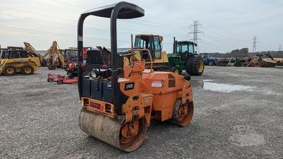 USED 2004 HYPAC C747B