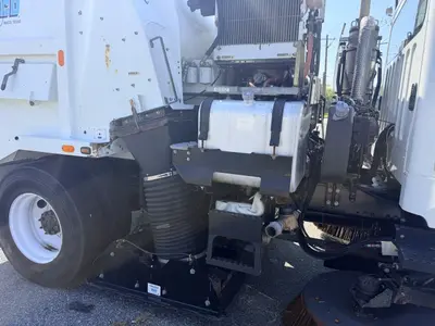 Used 2015 FREIGHTLINER BUSINESS CLASS M2 106 Reefer Trucks North Carolina US | Levan Equipment #1545581