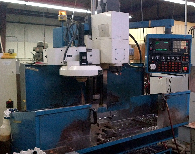 USED 1986 SUPERMAX YCM