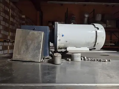 Spray Dynamics 72" Belt Polisher