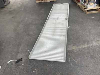 Used _UNKNOWN_ _UNKNOWN_ Dock Levelers Michigan US | Miedema Asset Management Group #1316264