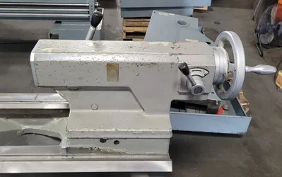 MAZAK-ACE 17" x 60" Lathes, Engine | Machinery Central (17)