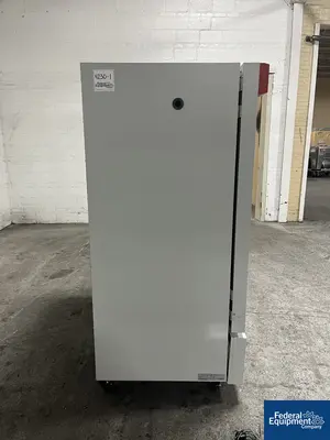 USED BINDER Binder KB720-UL Portable 2 Door Refrigerated Incubator