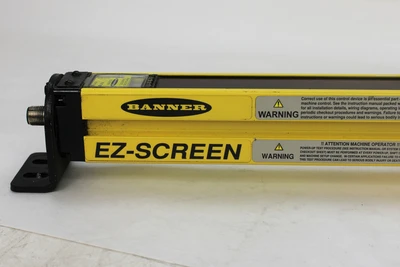 USED BANNER SLSR14-900QB