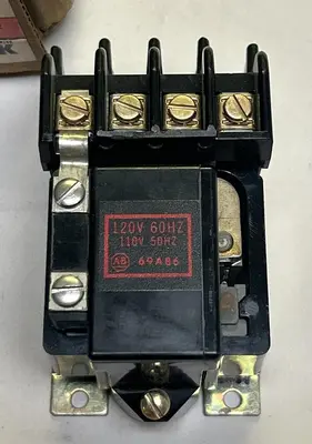 Used ALLEN-BRADLEY 702-TOD93 PLC Contactors Ohio US | Surplus Asset Holdings #1237422