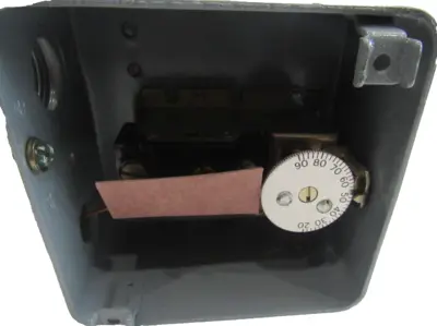 USED AUTOMATIC CONTROLLER RTT-90 RAINPROOF ENCLOSURE RTT90