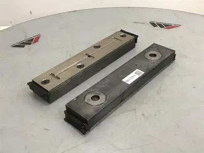 USED VAN DORN 339038 PAIR