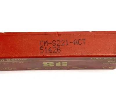 Used Omron Magnetic Non-Contact Interlock Door Actuator 51626 Switch Parts Michigan US | Maverick Industrial Sales #1393527